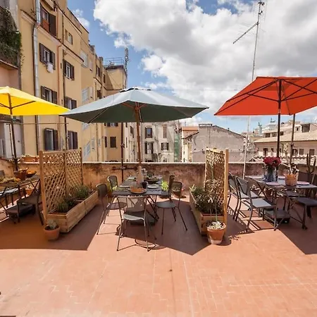 דירה Monti 3 Bedroom Colisseum *