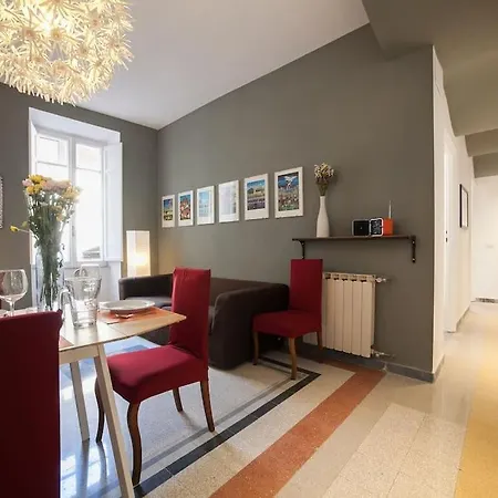 דירה Monti 3 Bedroom Colisseum