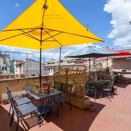 דירה Monti 3 Bedroom Colisseum רומא