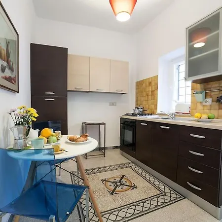 Monti 3 Bedroom Colisseum *