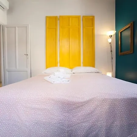 Appartement Monti 3 Bedroom Colisseum