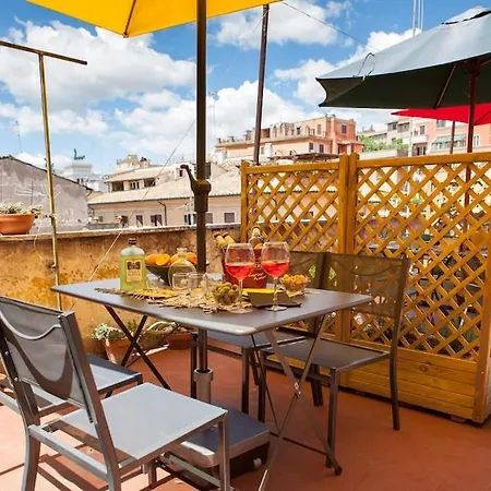 Monti 3 Bedroom Colisseum Appartement